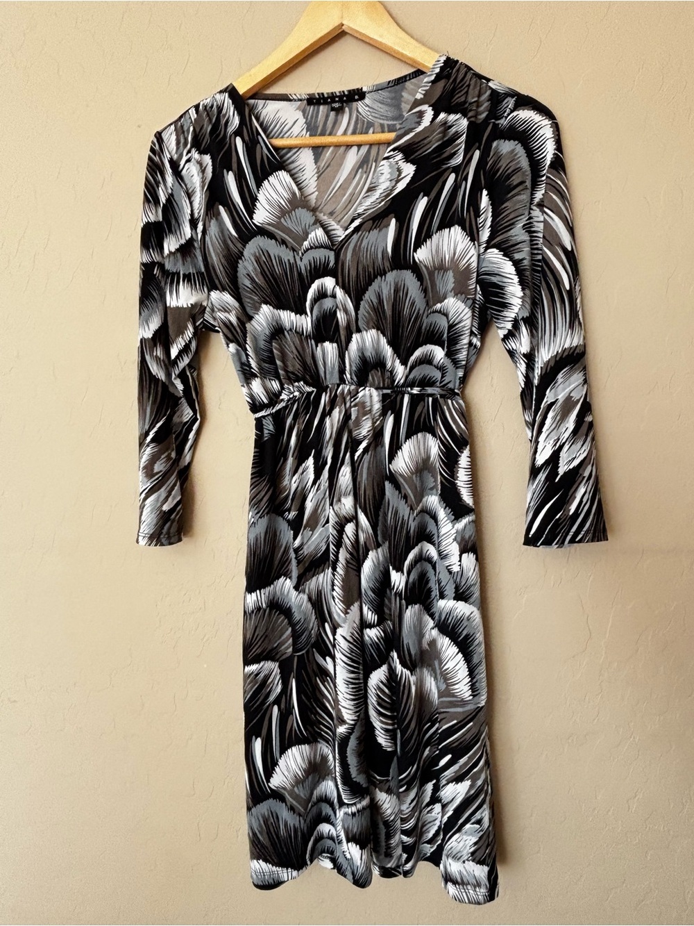 Tiana B. Black & Gray Peacock Feather Print Long Sleeve Wrap Dress